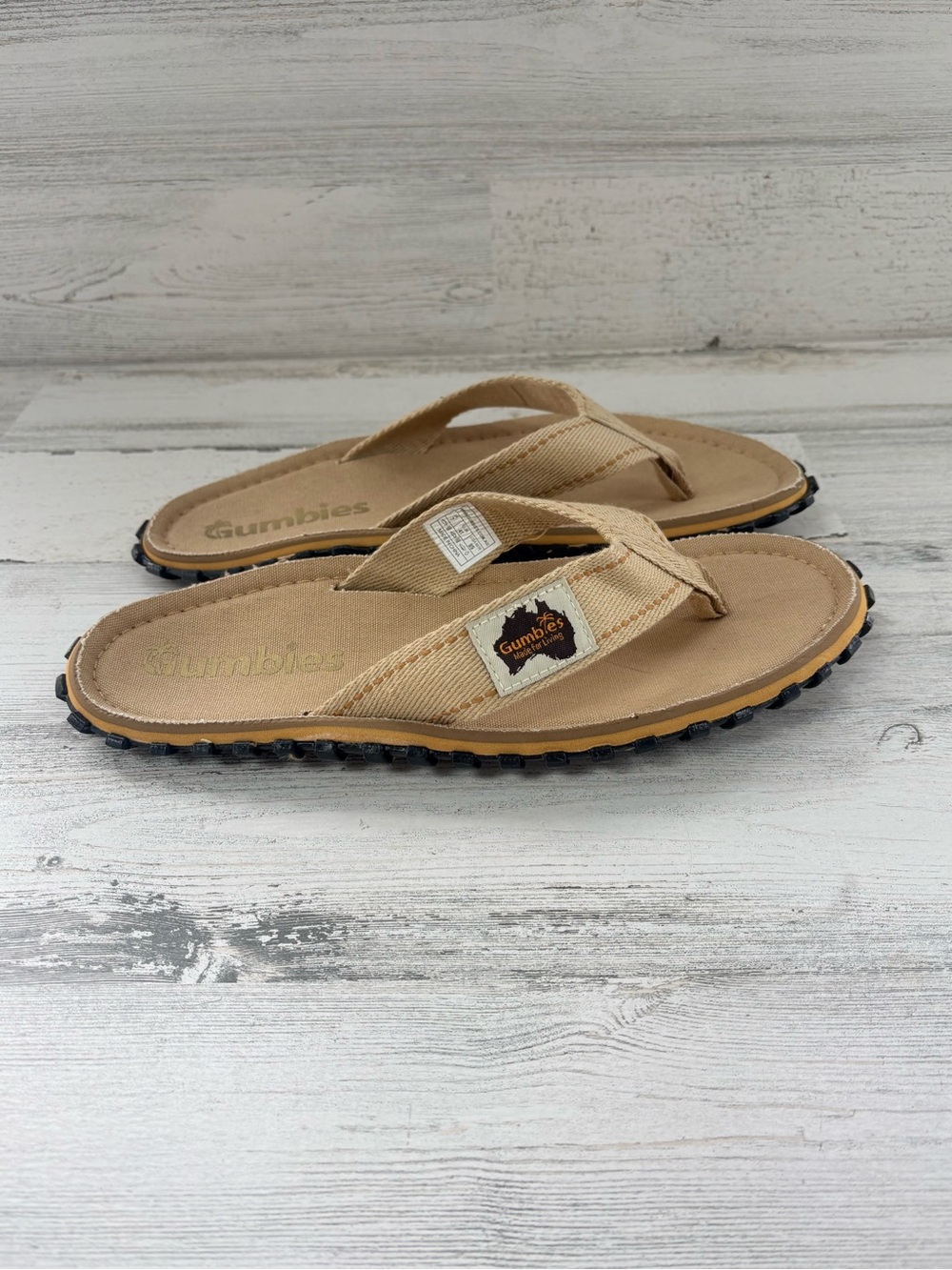 Gumbies Unisex Insider Flip Flops Men’s Size 8 Women’s Size 9 In Classic Khaki